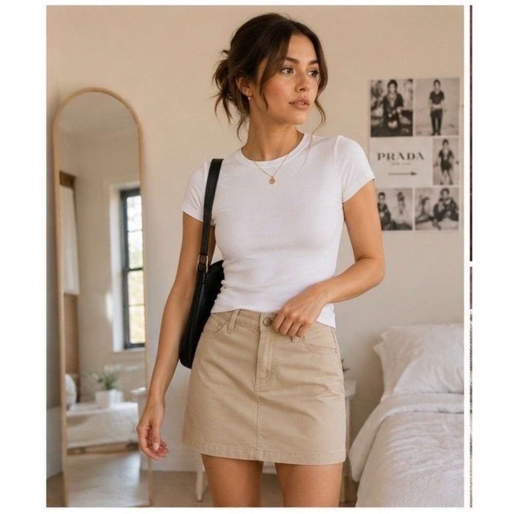 Aeropostale Chino Mini Skirt 8 Tan Khaki Y2K Collegiate Casual Preppy Clean